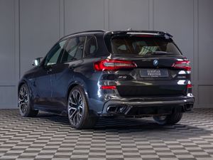 222 BMW X5 X-Drive 45e M-Sport - Image 4