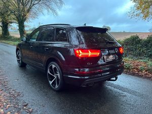 171 AUDI Q7 3.0TDI S LINE 7 SEATER LOW KMS - Image 4