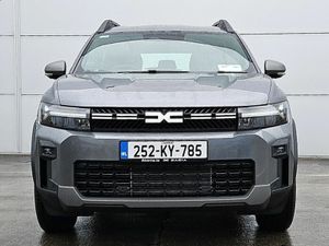 Dacia Bigster 1.8 L HEV 155 PS Expression - Image 3