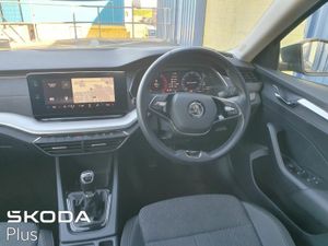 Skoda Octavia Style 2.0TDi 115HP Two Year Warranty - Image 2