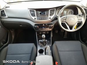 Hyundai Tucson 1.7 D Premium - Image 3