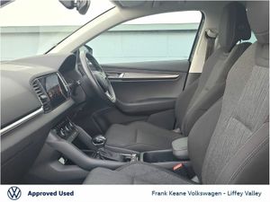 Skoda Karoq STYLE AUTO 1.0TSI 115BHP *CARPLAY & AN - Image 4