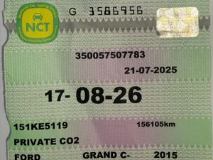 Ford Grand C-Max. 7 Seater.  2-year Warranty. - Image 3