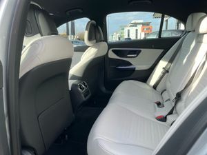 Mercedes-Benz C-Class C 200D AMG Line Plus MHEV Sa - Image 4