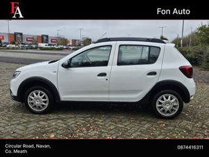 Dacia Sandero Stepway 1.0 PETROL ESSENT  MODEL** N - Image 4