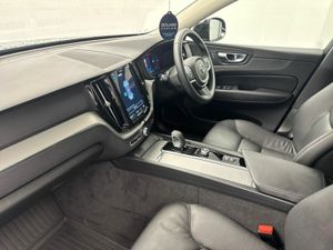 Volvo XC60 T6 AWD CORE *FREE HAMPER* €140 P/W ON P - Image 4
