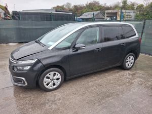 201 Citroen C4  Space Tourer  7 seater - Image 3