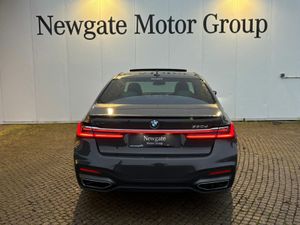 BMW 7-Series 730 D G11 M Sport 4DR Auto - Image 4