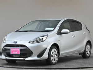 Toyota Aqua 1.5 VVT-i HYBRID **REVERSE CAM**PARK S - Image 3