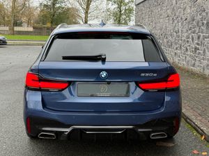 2022 BMW 530e M Sport M Perf Touring G31 FSH - Image 2