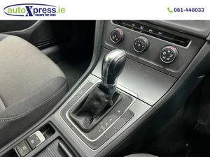 Volkswagen Golf 1.2 TSI Bluemotion , Automatic - Image 4