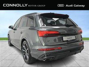 Audi Q7 From €1,009 p/m PCP  45 TDI QUATTRO S-LINE - Image 2
