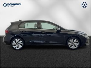 Volkswagen Golf Hatchback Style - Image 4