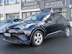 2018 Toyota C-HR  1.8 Hybrid automatic,Top Specs - Image 3