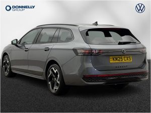 Volkswagen Passat Estate R-Line - Image 3