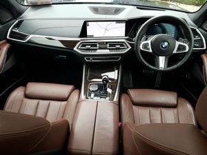 BMW X5 xDrive45e MSport - Image 4