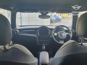 Mini Cooper Electric Level 2 - Image 4