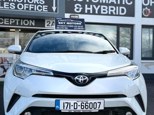 2017Toyota C-HR  1.8 Hybrid automatic,Top Specs - Image 3