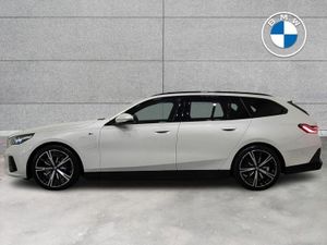 BMW 5-Series 530e M Sport Touring - Image 3