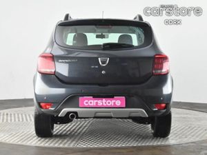 Dacia Sandero Stepway Blue dCi 95 STEPWAY Signatur - Image 4