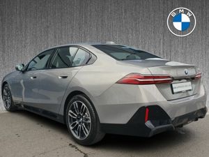 BMW 5-Series 520i M Sport Saloon - Image 3