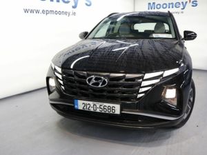 Hyundai Tucson DIESEL 1.6L EXECUTIVE SUV - Image 2