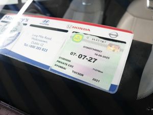 Hyundai Tucson DIESEL 1.6L EXECUTIVE SUV - Image 4