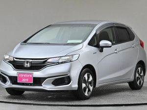 Honda Fit 1.5 HYBRID AUTO **PRIVACY GLASS** - Image 3