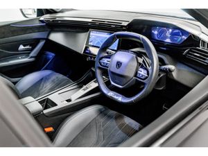 Peugeot 308 E-GT 54kWh 155HP - Image 2