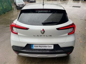 Renault Captur LIMITED EDITION NAEB TCE 90 5DR - Image 4