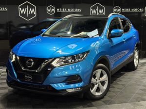 Nissan Qashqai 1.2 SV CVT 18 4DR AUTO ONE OWNER - Image 2