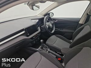 Skoda Fabia SELECTION 1.0TSI 95HP - Image 4