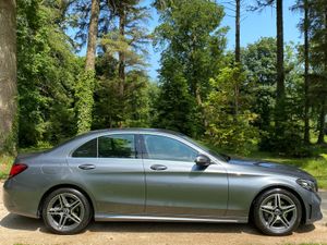 C200 AMG * SELF CHARGING HYBRID * - Image 2