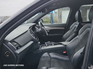 Volvo XC90 R-DESIGN T8 RECHARGE AWD PHEV - Image 4