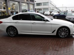 530E M-SPORT PLUG IN HYBRID 4DR SALOON AUTO // FUL - Image 3