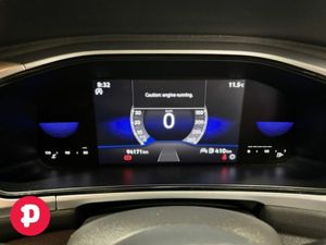 Volkswagen T-Roc Life 2.0 TDI M6F 116HP 5DR - Stra - Image 4