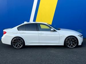 BMW 3-Series 320d M-SPORT COMPETITION // NEW 20" C - Image 2