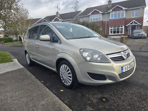 Opel Zafira 2011 - Image 2