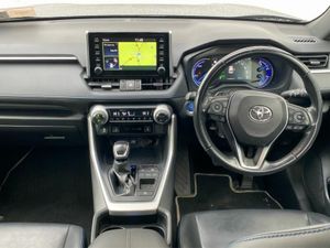 Toyota RAV4 2.5 Hybrid 2WD Sport - Image 4