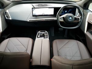 BMW iX xDrive50 M Sport Edition - Image 4
