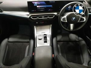 BMW i4 eDrive35 M Sport - Image 4