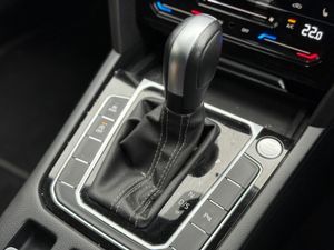 Volkswagen Arteon 2.0TDI D7F 150HP R-LINE - Image 4