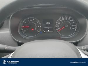Dacia Duster 1.5 dCi 115 Comfort - Image 4