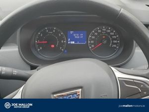 Dacia Duster Blue dCi 115 Essential - Image 4