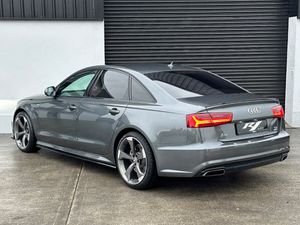 2016 AUDI A4 S LINE BLACK EDITION  SPEC 2.0 TDI 19 - Image 4