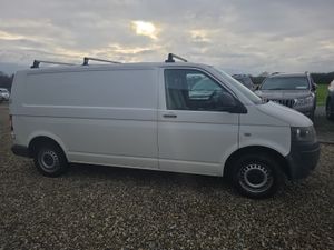 Volkswagen Transporter 2.0 TDi LWB - Image 4
