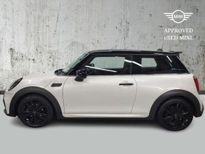 Mini Cooper 3-Door Cooper Sport - Image 3