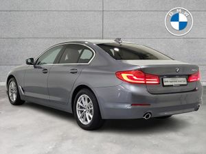 BMW 5-Series 520d SE Saloon - Image 3