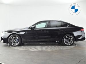 BMW 5-Series 520i M Sport Saloon - Image 4