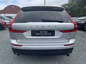181 VOLVO XC60 20D D4 MOMENTUM 4X4 187BHP - Image 3